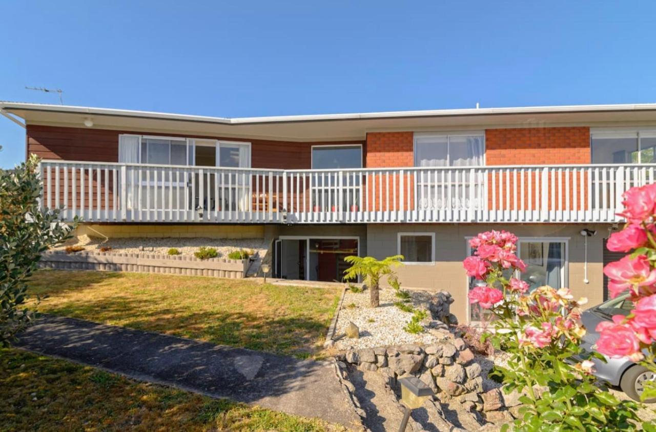 Spacious Utuhina Holiday House Rotorua Kültér fotó